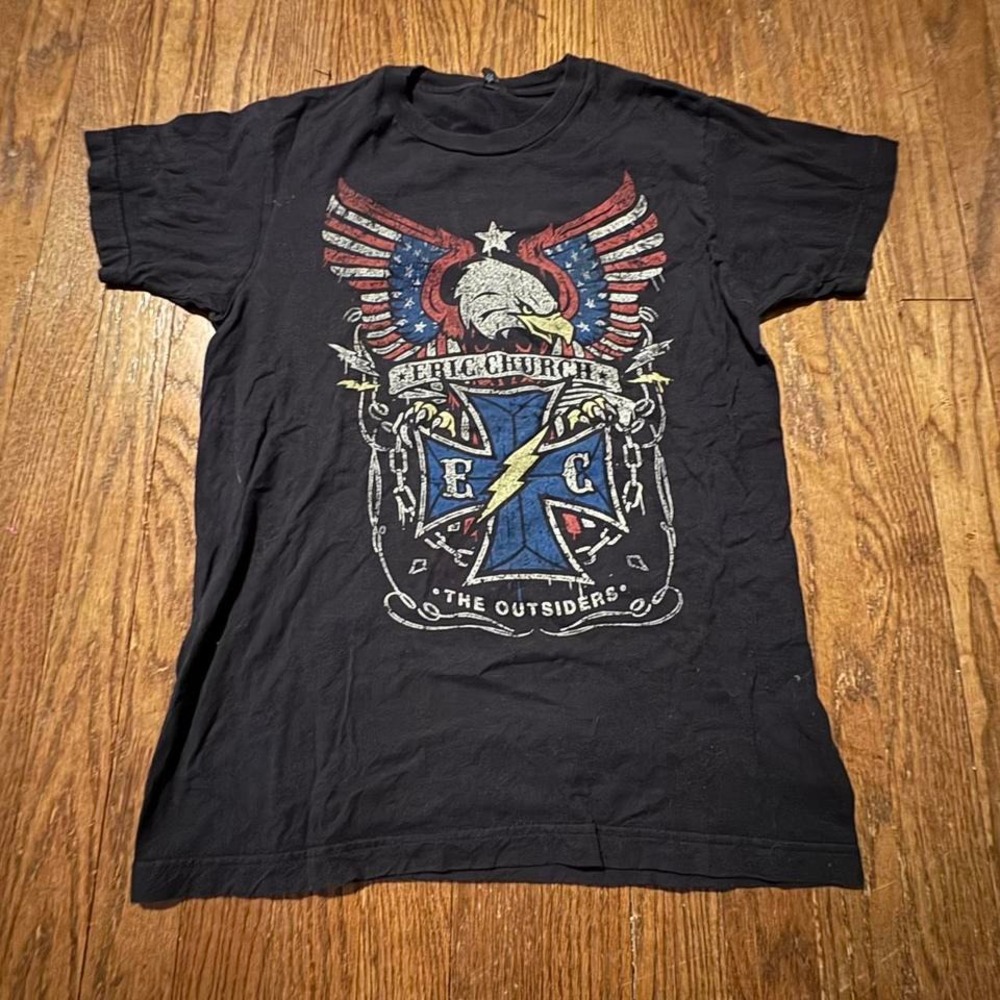Eric Church "The Outsiders World Tour" Graphic T-Shirt Size Small